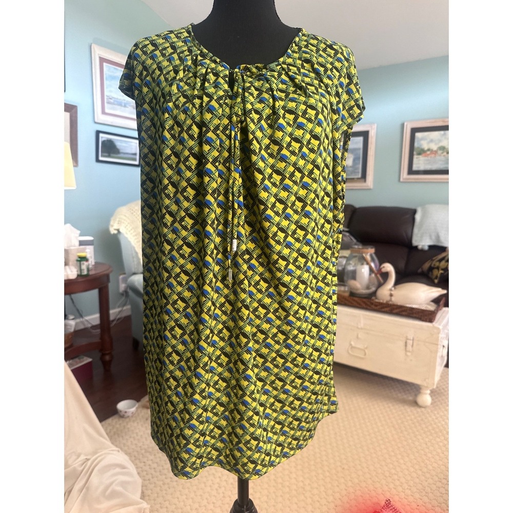 Liz Claiborne XL Lime Green Geometric Lattice Sleeveless Tie Neck Blouse Top